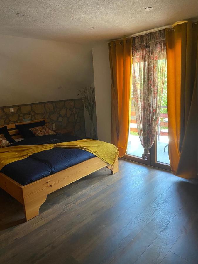 Bed and Breakfast Plitvice Fairytale à Plitvička Jezera Extérieur photo